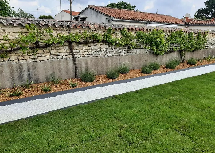 Le Lysblanc Frühstückspension LʼAiguillon-sur-Mer